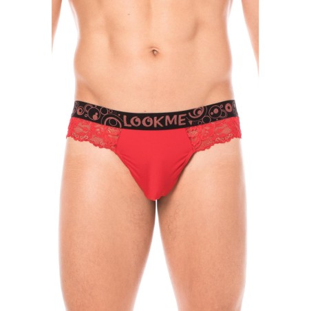 String rouge en dentelle délicate 